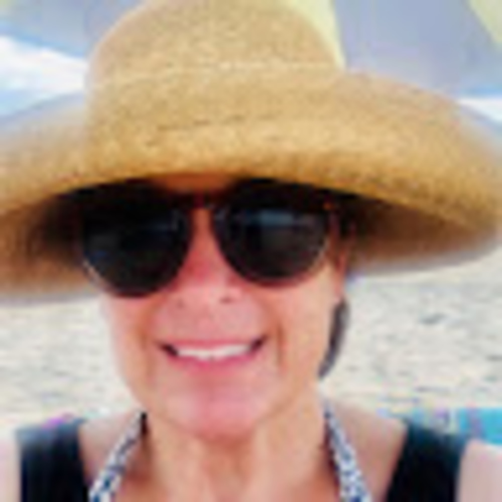 Meet your Posher, Christine